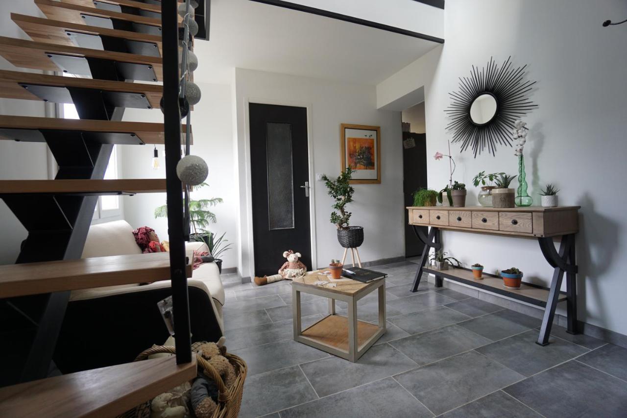 Le Nid Douillet Bed & Breakfast Chenehutte-Treves-Cunault ภายนอก รูปภาพ