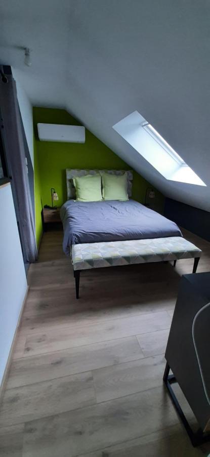 Le Nid Douillet Bed & Breakfast Chenehutte-Treves-Cunault ภายนอก รูปภาพ